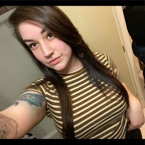 Meet your Posher, Marielle